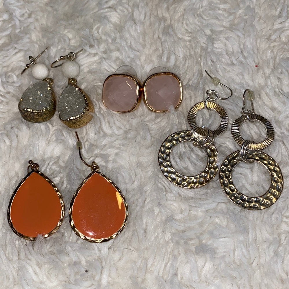 2/14 Earring Lot